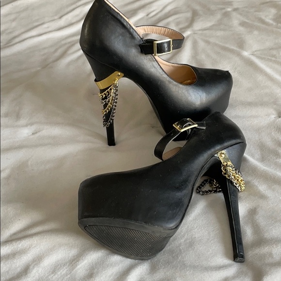 Chain detail Mary-Jane style pumps - Picture 4 of 6